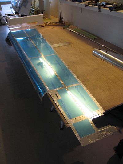 aft-fuselage-023-400x aft-fuselage-023-400x
