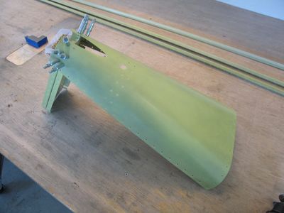 aft-fuselage-034-400x aft-fuselage-034-400x