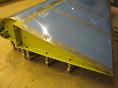 ailerons-081-400x ailerons-081-400x