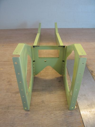 center-fuselage-073-400x