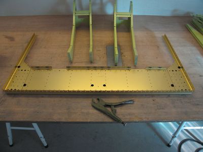 center-fuselage-075-400x