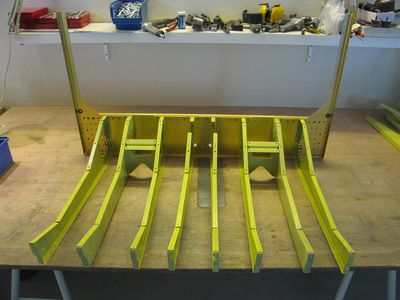 center-fuselage-076-400x