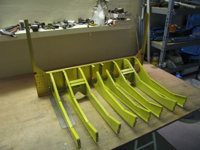 center-fuselage-077-400x