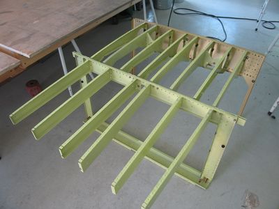 center-fuselage-079-400x