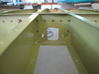 center-fuselage-080-400x